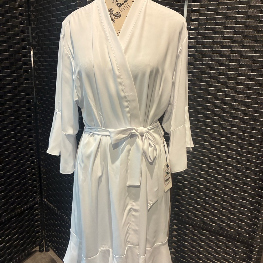 Bride White Silk Bride Robe with Ruffle trim